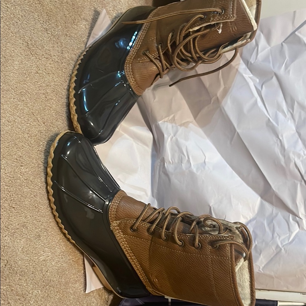 JBU Brown and Black Winter & Rain Boots
